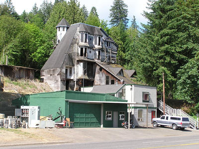 Odd house