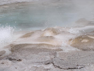 Spasmodic Geyser